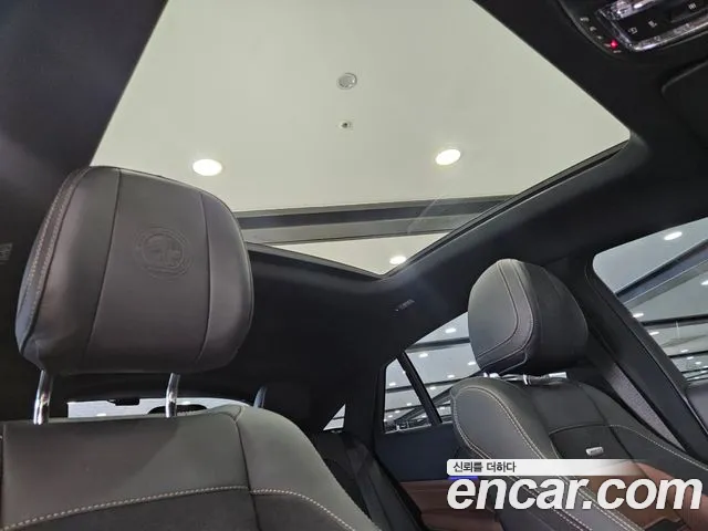 Mercedes-Benz GLE-Class — Фото автомобиля 15