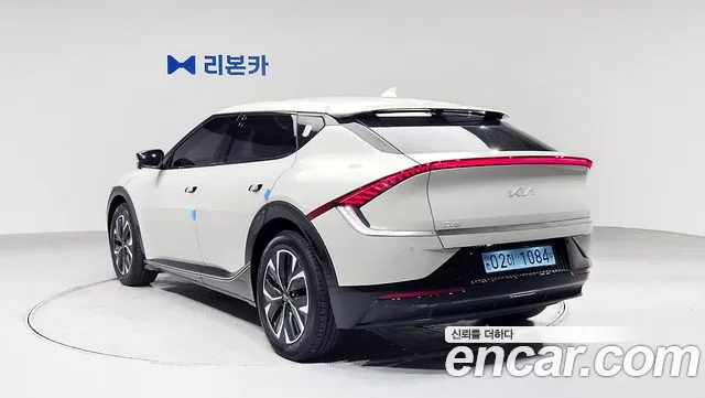 Kia EV6 — Фото автомобиля 6
