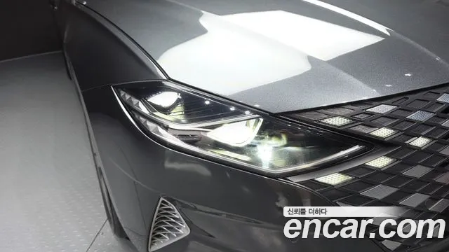 Hyundai Grandeur — Фото автомобиля 18