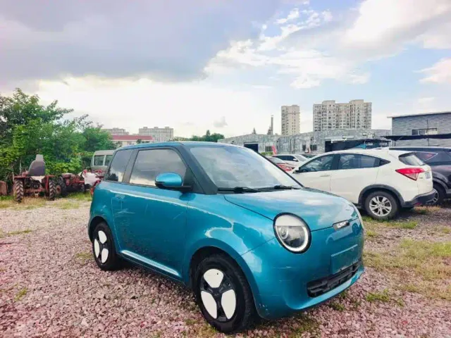 Changan Lumin — Фото автомобиля 3