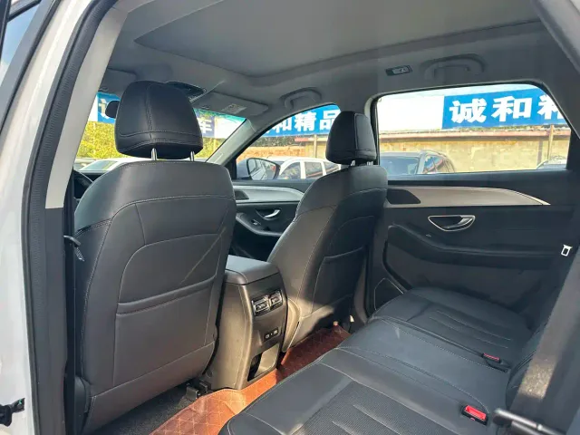 Jetour X90 Plus — Фото автомобиля 6