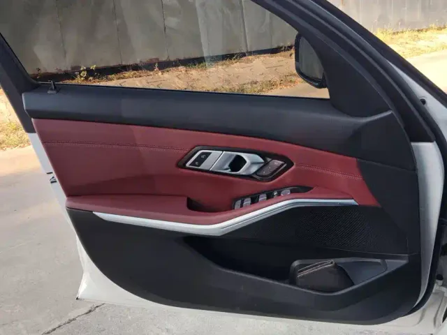 BMW 3 Series — Фото автомобиля 7