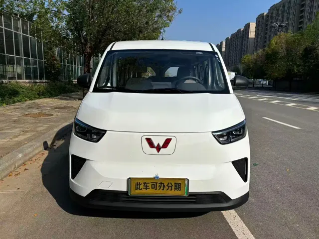 Wuling Yangguang — Фото автомобиля 10