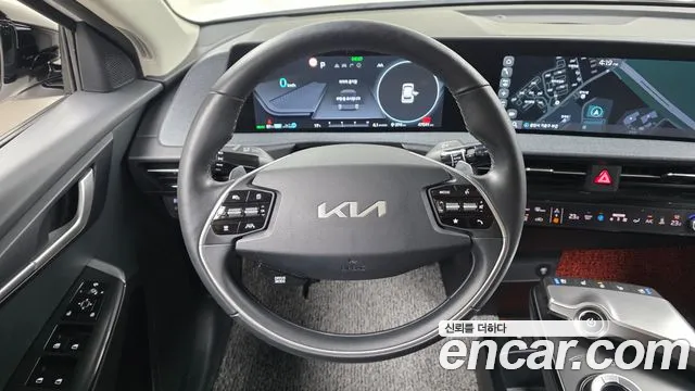 Kia EV6 — Фото автомобиля 20