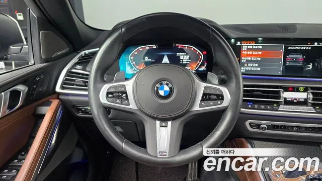 BMW X6 xDrive40i M Sport — Фото автомобиля 13