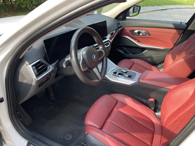 BMW i3 — Фото автомобиля 16