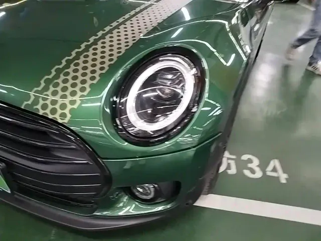 MINI Clubman — Фото автомобиля 23