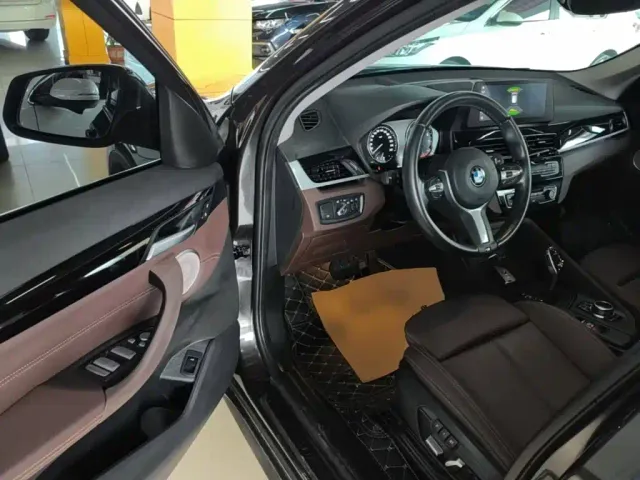 BMW X1 — Фото автомобиля 15