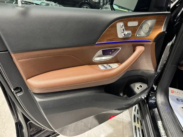Mercedes-Benz GLS-Class — Фото автомобиля 7