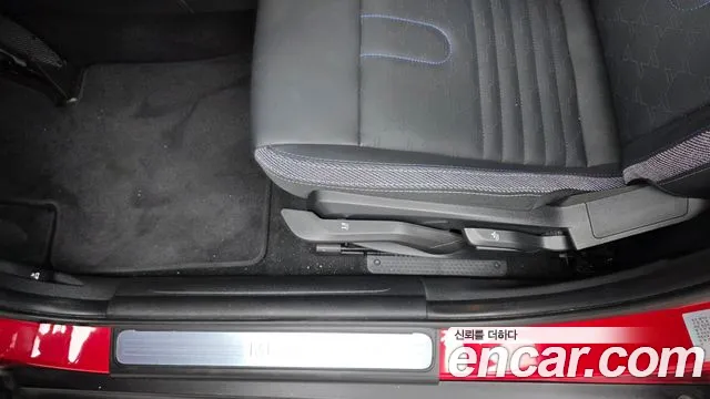 MINI Cooper 4th Gen — Фото автомобиля 28
