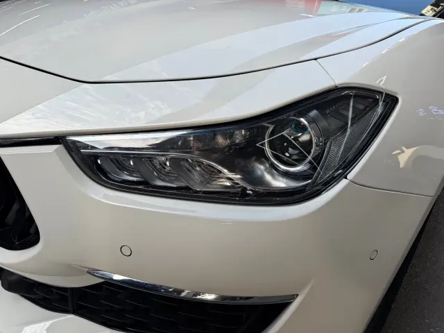 Maserati Ghibli — Фото автомобиля 4