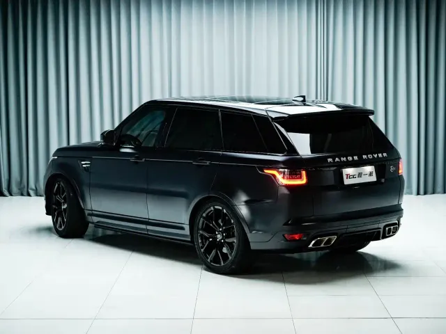 Land Rover Range Rover Sport — Фото автомобиля 7