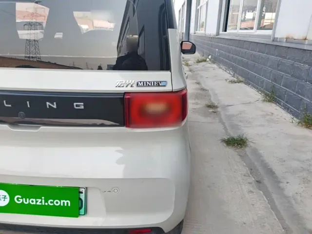 Wuling Hongguang Mini EV — Фото автомобиля 7