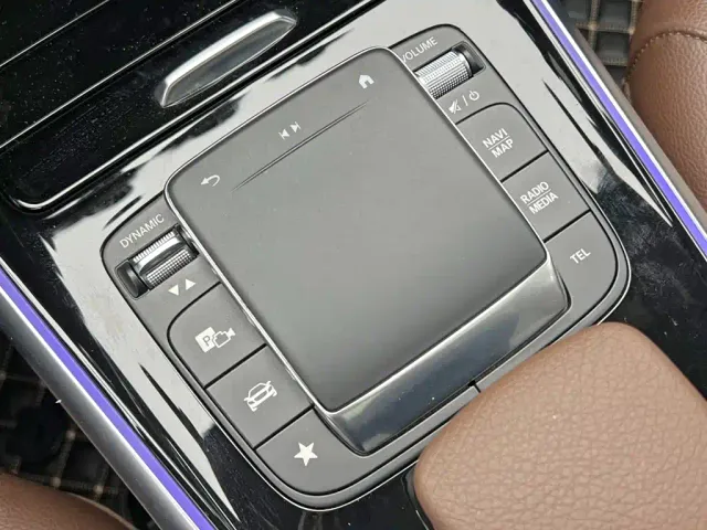Mercedes-Benz GLB-Class — Фото автомобиля 17