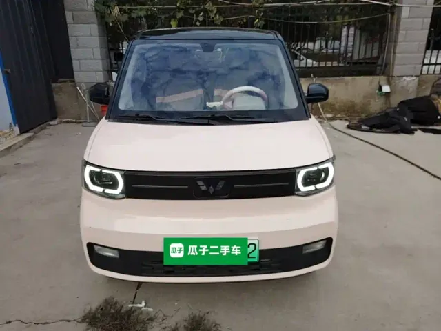 Wuling Hongguang Mini EV — Фото автомобиля 2