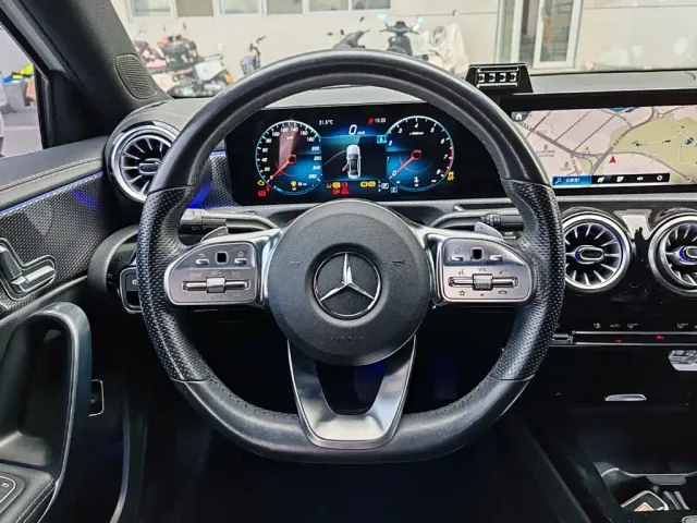 Mercedes-Benz A-Class — Фото автомобиля 10