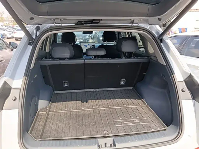 Geely Galaxy E5 — Фото автомобиля 18