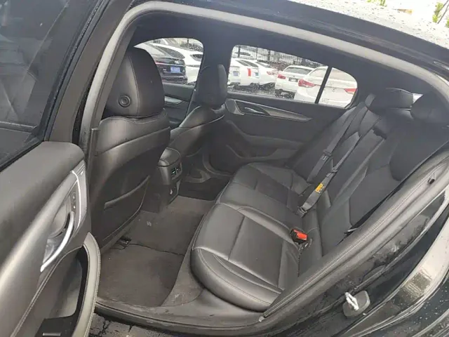 Cadillac CT5 — Фото автомобиля 16
