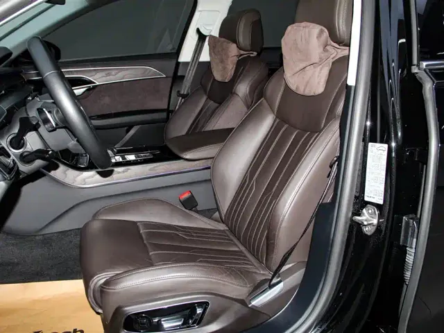 Audi A8 — Фото автомобиля 18