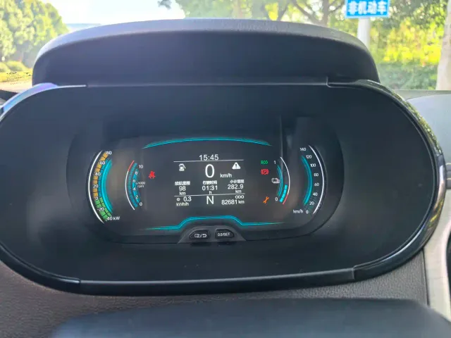Chery eQ1 — Фото автомобиля 15