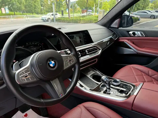 BMW X5 — Фото автомобиля 14