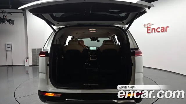 Kia Canival Carnival 4 поколение Бензин 9 мест Noblesse — Фото автомобиля 17