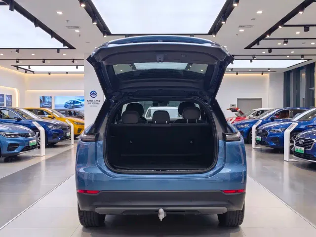 Nio ES7 — Фото автомобиля 16