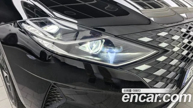 Hyundai Grandeur (New) Hybrid — Фото автомобиля 7