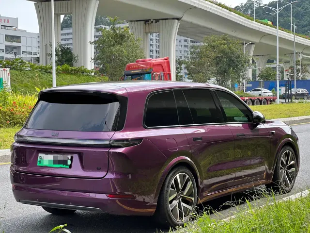 Li Auto Li Xiang L9 2022 Max — Фото автомобиля 5
