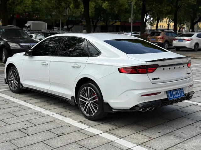 Geely Xingrui — Фото автомобиля 11