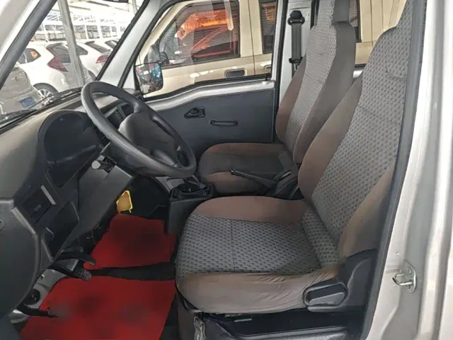 Wuling Zhiguang — Фото автомобиля 14