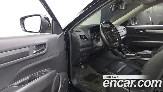 Renault-KoreaSamsung QM6 Новый QM6 Quest 2.0 LPe LE 2WD — Фото автомобиля 10
