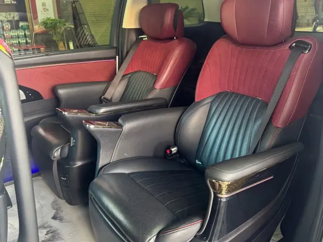GAC Trumpchi E9 — Фото автомобиля 6