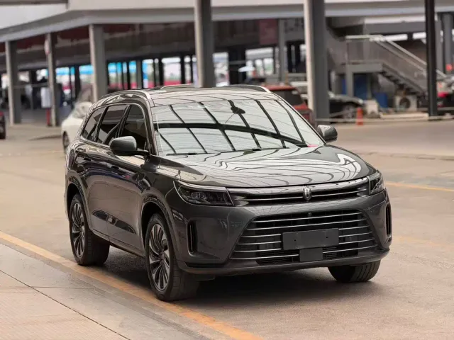 Aito M7 — Фото автомобиля 3