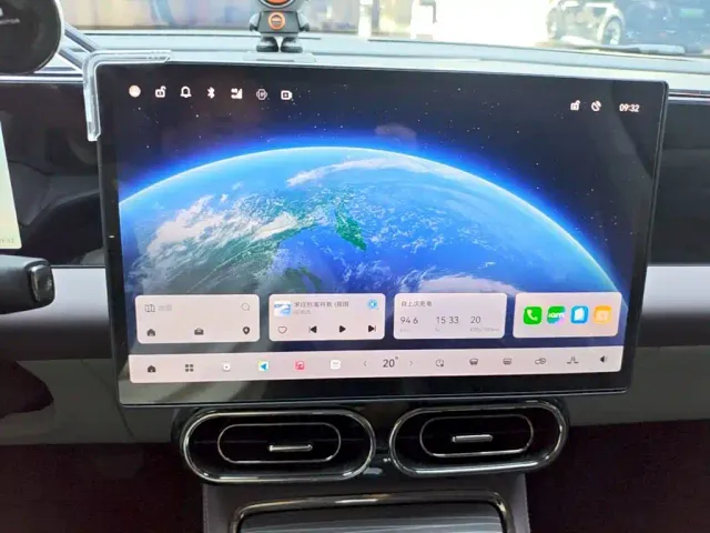 Leapmotor C11 — Фото автомобиля 12
