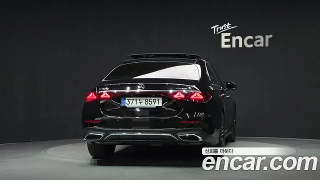 Mercedes-Benz E-Class W214 — Фото автомобиля 4