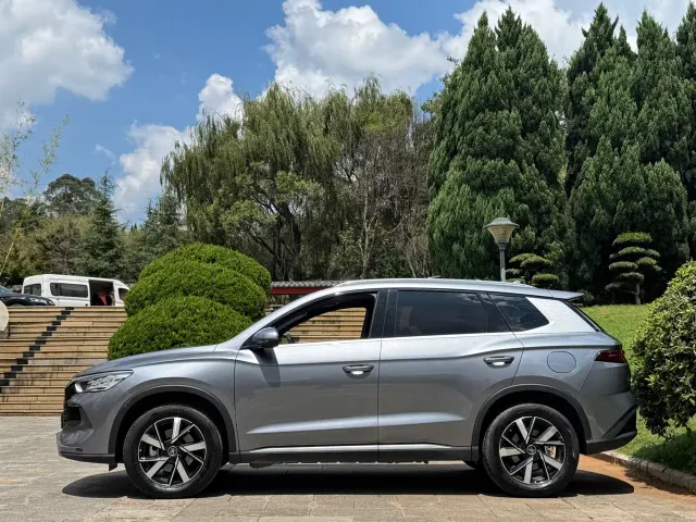 BYD Song Pro — Фото автомобиля 4