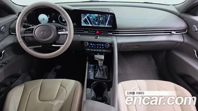 Hyundai Avante — Фото автомобиля 10