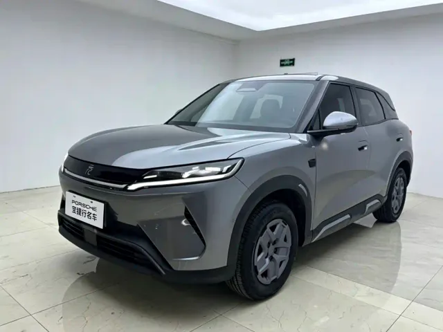 BYD Yuan UP — Фото автомобиля 3