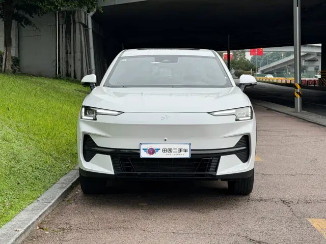 Jetour Shanhai L6 — Фото автомобиля 2