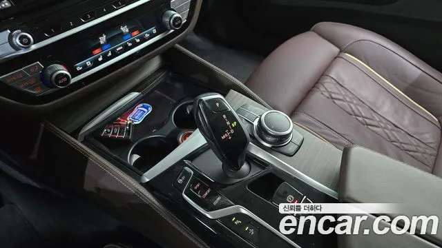 BMW Gran Turismo — Фото автомобиля 9