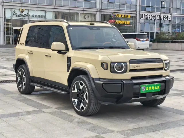 iCAR V27 — Фото автомобиля 3
