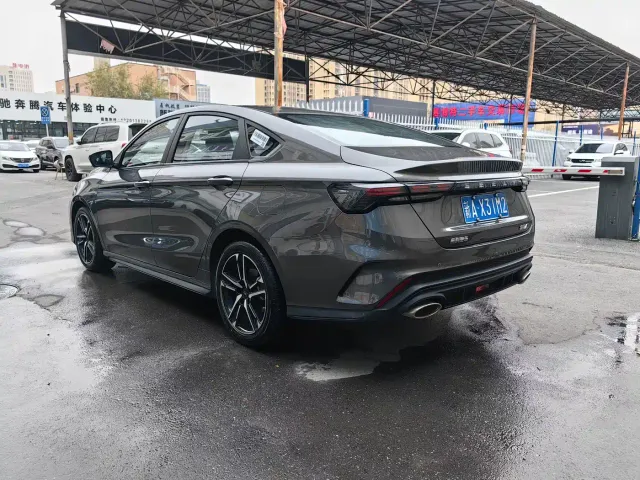 Geely Binrui — Фото автомобиля 8
