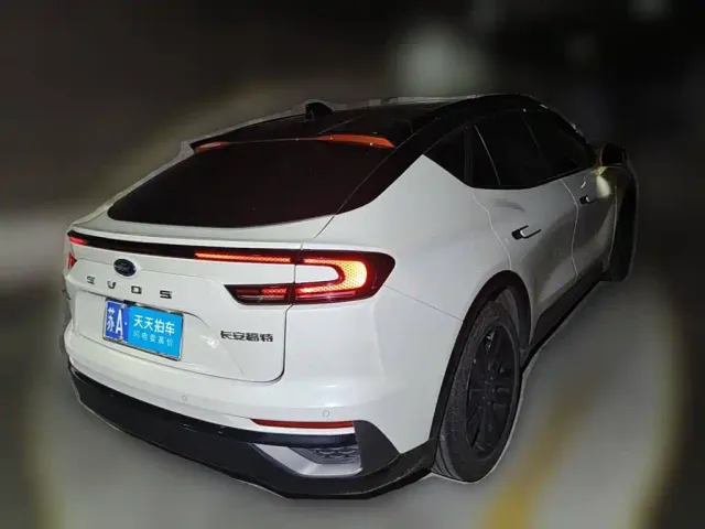 Ford EVOS — Фото автомобиля 2