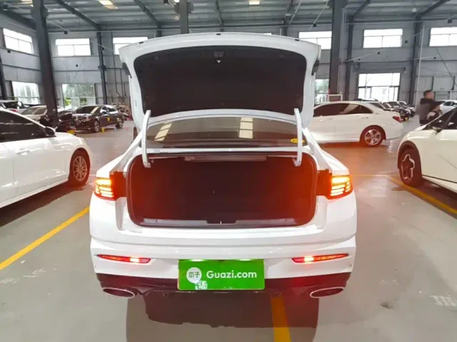 Geely Xingrui — Фото автомобиля 18