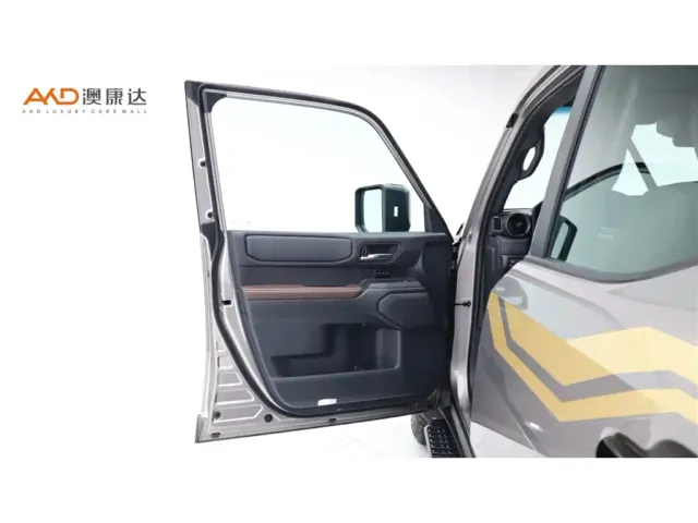 Toyota Prado — Фото автомобиля 11