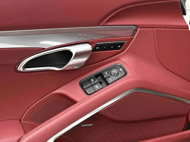 Porsche 718 — Фото автомобиля 4