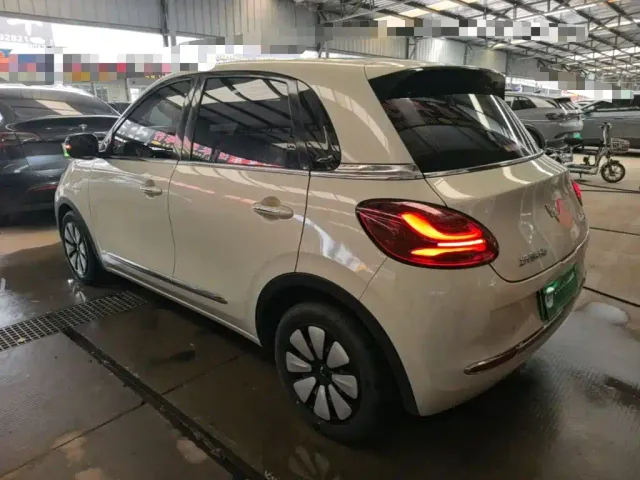 Wuling Bingo — Фото автомобиля 4