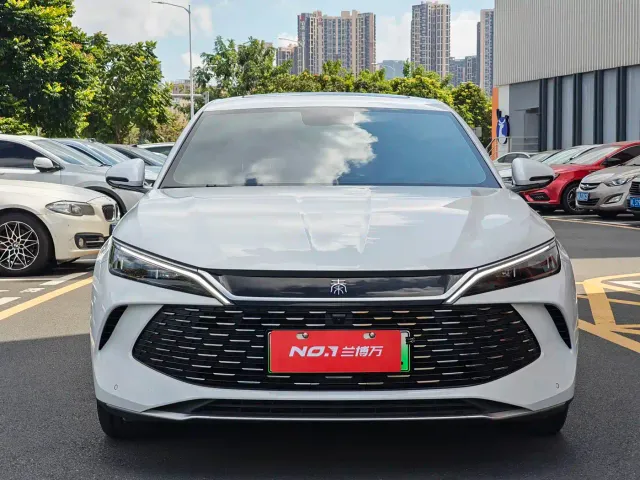 BYD Qin L — Фото автомобиля 3