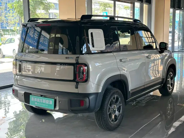 Baojun Yep Plus — Фото автомобиля 4